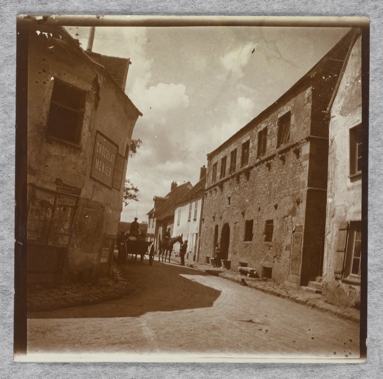Vue depuis la rue