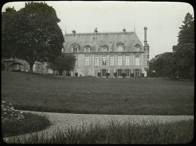 Intérieur, corps de logis, vue d'ensemble, parc