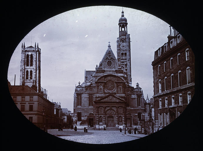 Vue d'ensemble de la façade ouest avec la bibliothèque Sainte-Geneviève et la Tour Clovis