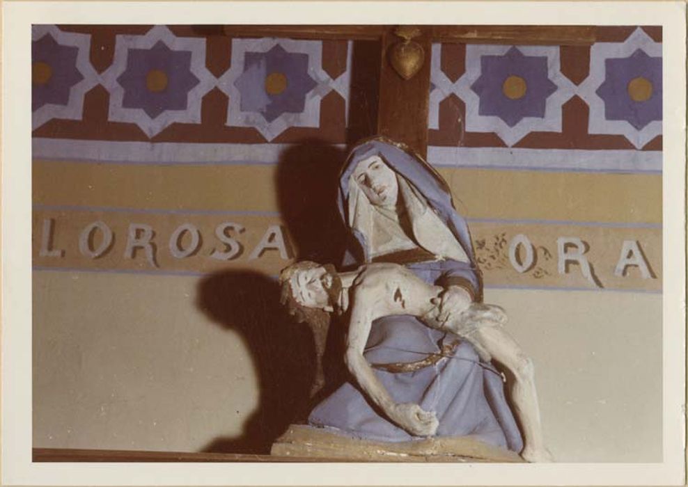 groupe sculpté (statuette) : Vierge de Pitié