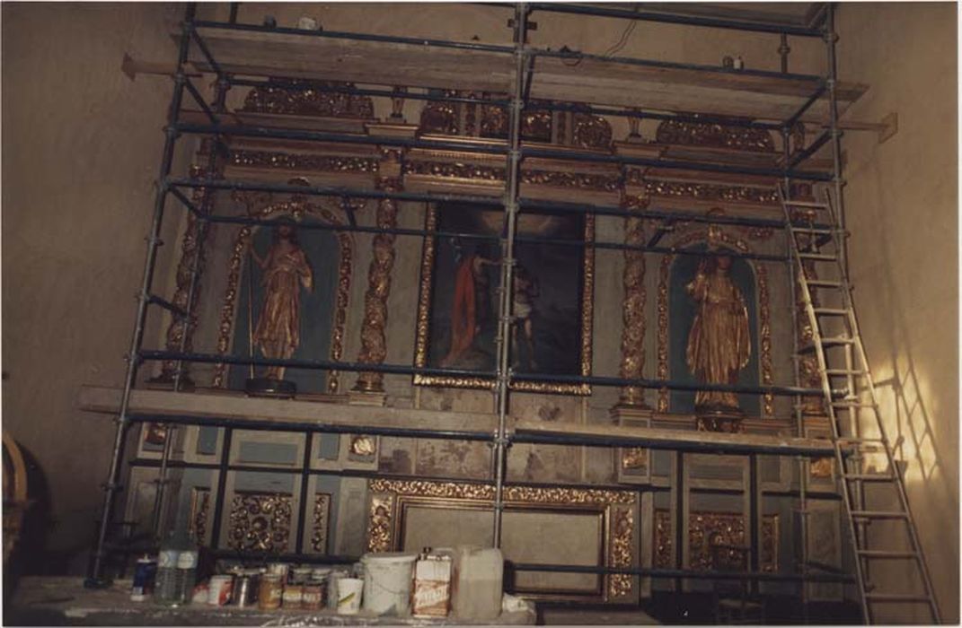 ensemble du maître-autel (autel, gradin, tabernacle, retable, 2 statues, tableau)