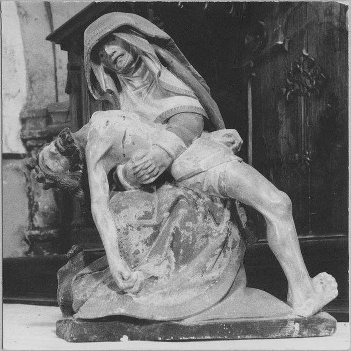 groupe sculpté (statuette) : Vierge de Pitié - © Ministère de la Culture (France), Médiathèque du patrimoine et de la photographie, diffusion RMN-GP