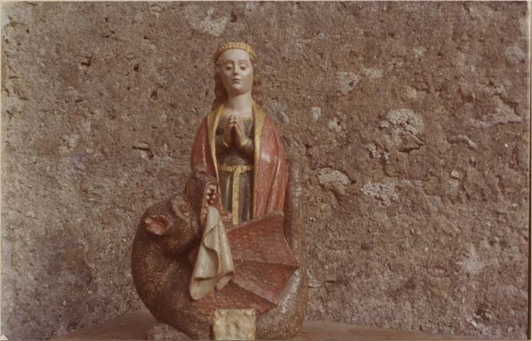 statuette : sainte Marguerite