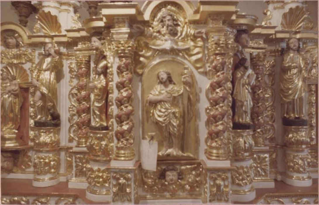 2 gradins, tabernacle, exposition, 8 statuettes