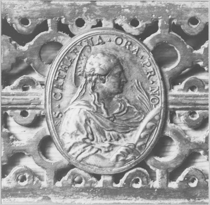 coffret reliquaire (élément d'un reliquaire-monstrance ?) de sainte Catherine d'Alexandrie - © Ministère de la Culture (France), Médiathèque du patrimoine et de la photographie, diffusion RMN-GP