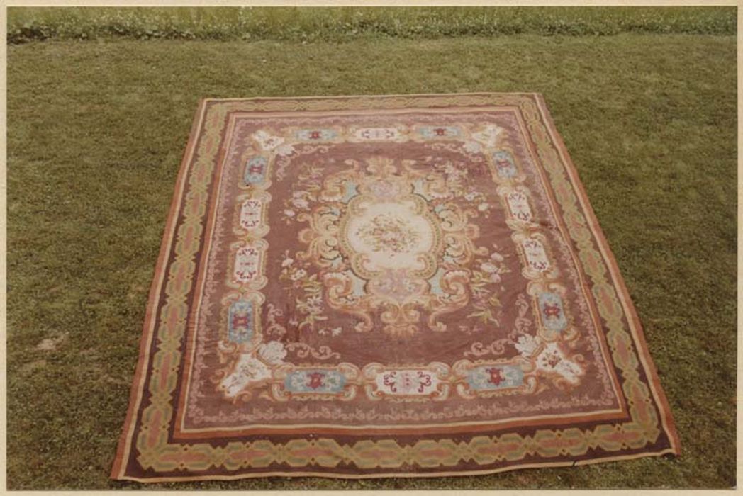 tapis d’apparat orné de rinceaux