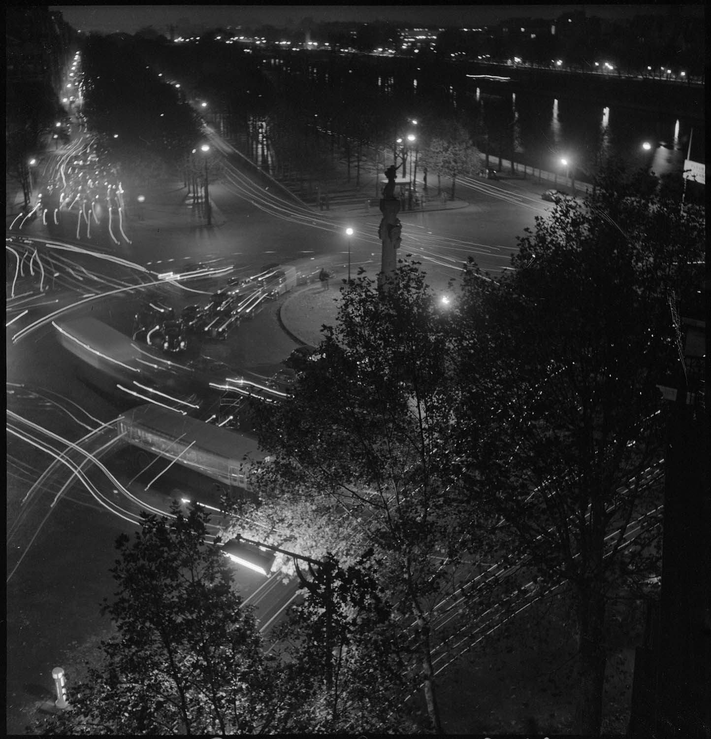 Place de la Bastille, surplomb