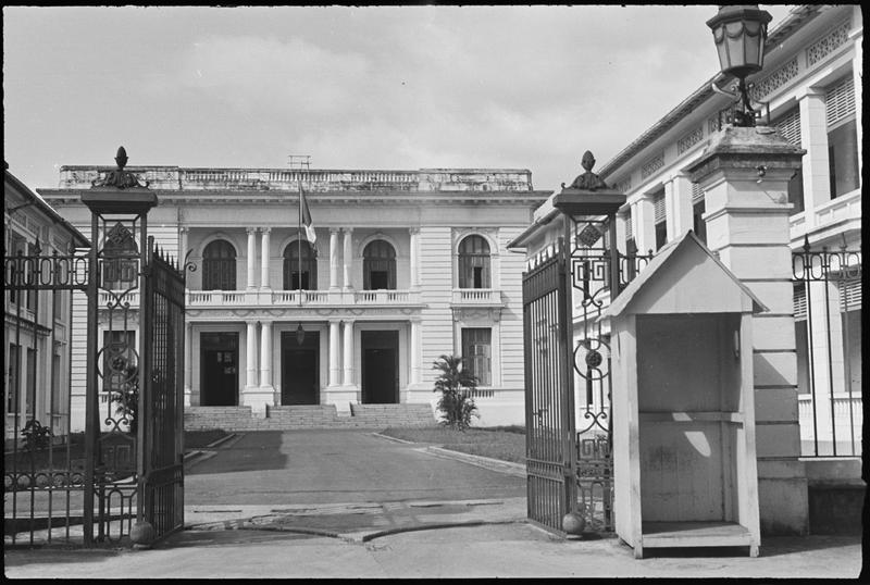 [Ancien hôtel du gouverneur, façade sur cour]