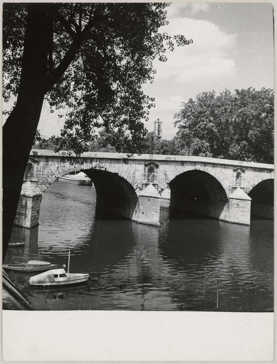 Modélisme au pied du pont