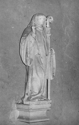 Statue : saint Benoît ou saint Bernard