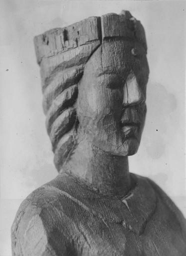 Statue : VIerge à l'Enfant assise