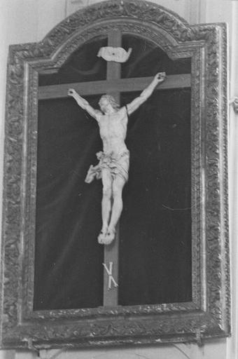 croix encadrée (crucifix), ivoire et cadre en bois, époque Louis XIV