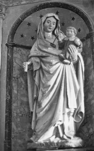 Statue : Vierge à l'Enfant