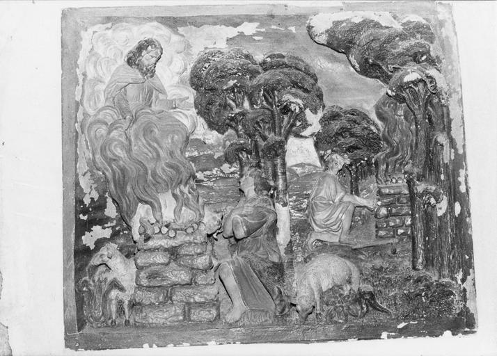 bas-relief : sacrifice d'Abel, pierre taillée et polychrome