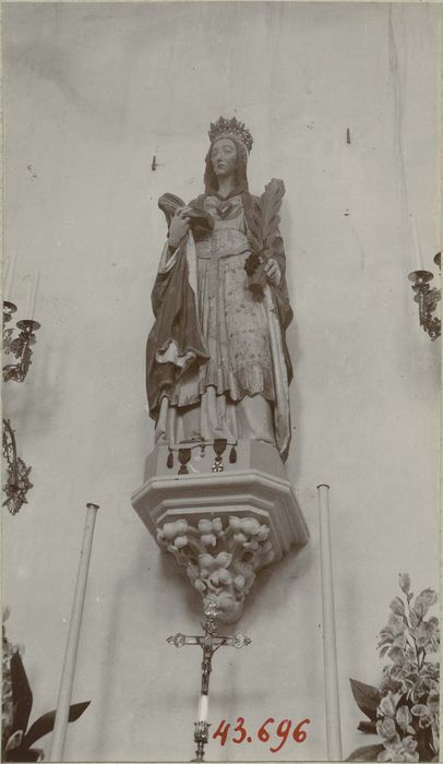 statue : sainte Reine, vue générale - © Ministère de la Culture (France), Médiathèque du patrimoine et de la photographie, diffusion RMN-GP