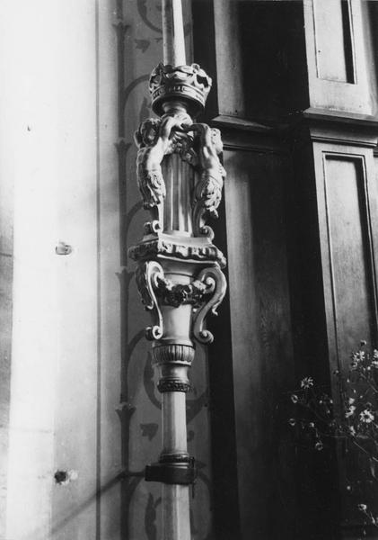 torchère en bois peint