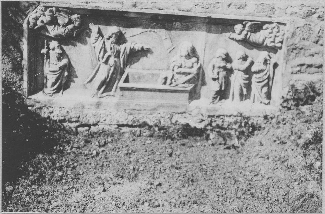 bas-relief : la Résurrection de Lazare, vue générale