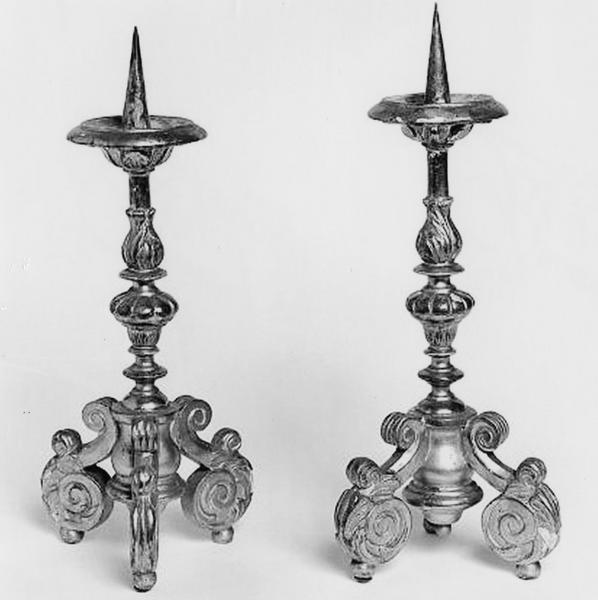 chandeliers d'autel, vue générale - © Ministère de la Culture (France), Médiathèque  du patrimoine et de la photographie (objets mobiliers), tous droits réservés