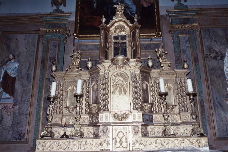 2 gradins d'autel, tabernacle à ailes et exposition, vue générale