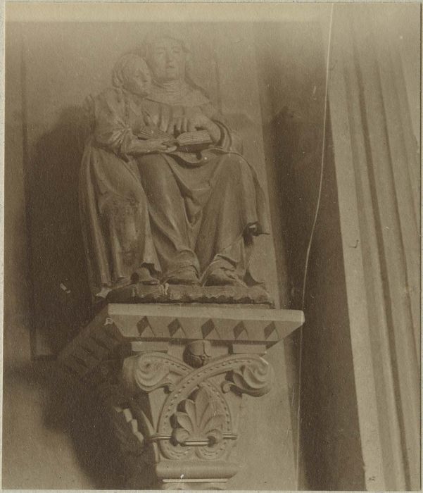 groupe sculpté : l'Education de la Vierge, vue générale