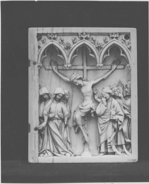 relief : Calvaire , vue générale - © Ministère de la Culture (France), Médiathèque du patrimoine et de la photographie (objets mobiliers), tous droits réservés