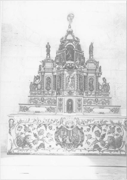 autel, devant d'autel, gradins d'autel, tabernacle, exposition, retable, vue générale - © Ministère de la Culture (France), Médiathèque du patrimoine et de la photographie (objets mobiliers), tous droits réservés