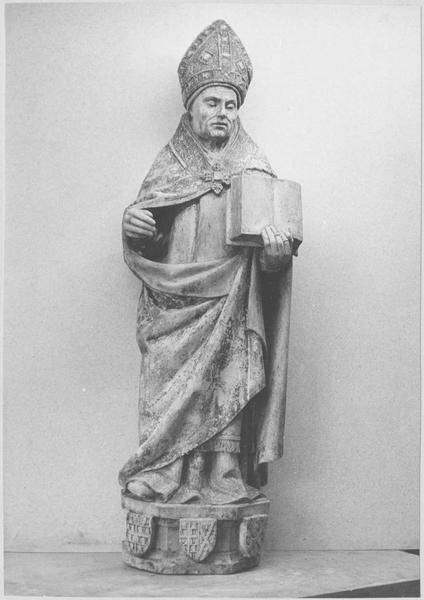 Statue : saint Léger