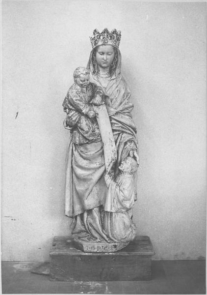 statue : Vierge à l'Enfant, vue générale