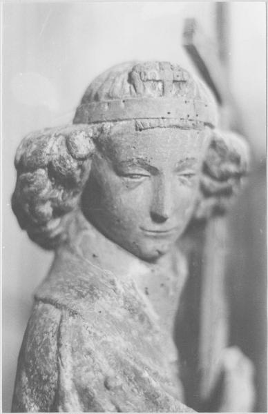 statue : ange, détail