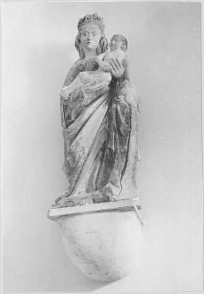 statue : Vierge à l'Enfant, vue générale