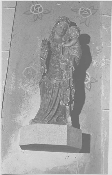 statue : Vierge à l'Enfant, vue générale