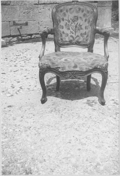 fauteuil (siège en cabriolet), vue générale