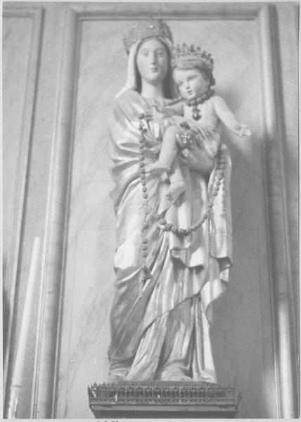 statue : Vierge à l'Enfant, vue générale