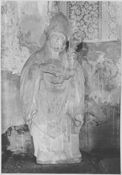 statue : saint Germain, vue générale