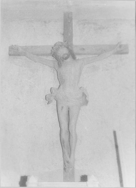 statue : Christ en croix, vue générale - © Ministère de la Culture (France), Médiathèque du patrimoine et de la photographie (objets mobiliers), tous droits réservés