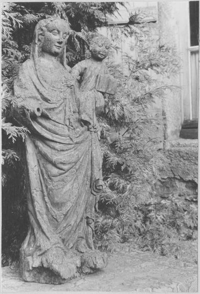 statue : Vierge à l'Enfant, vue générale