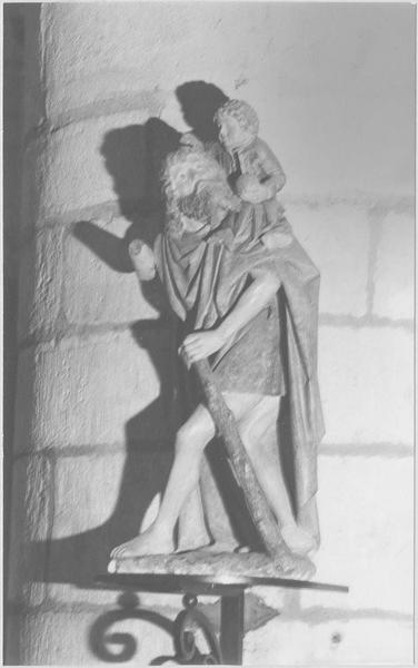 statue : saint Christophe, vue générale