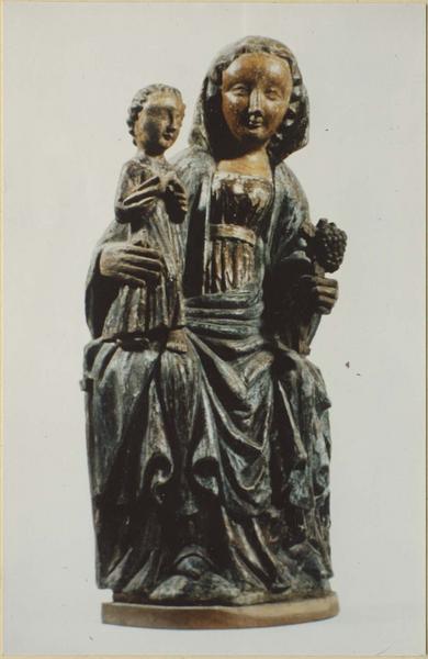 statue : Vierge à l'Enfant, vue générale - © Ministère de la Culture (France), Médiathèque du patrimoine et de la photographie (objets mobiliers), tous droits réservés