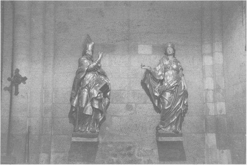 statues : saint Ambroise (?), sainte Ursule, vue générale