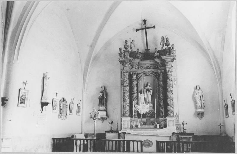 Retable et statue de saint Gertrude