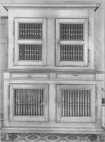 armoire garde-manger, vue générale