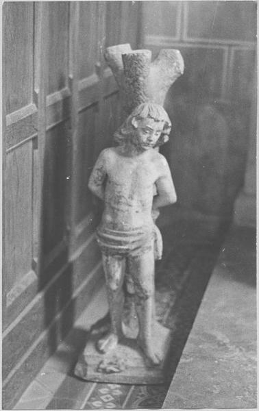 statue : saint Sébastien, vue générale