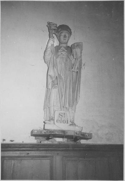 statue : saint Eloi, vue générae