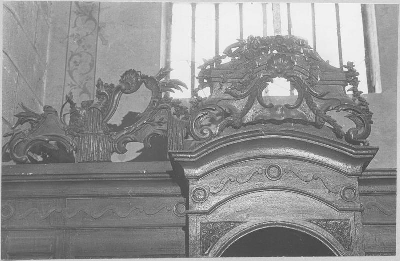 confessionnal, détail