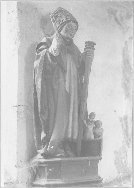 statue : saint Nicolas, vue générale