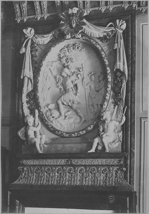 bas-relief : la Conquête de la Toison d'Or, vue générale - © Ministère de la Culture (France), Médiathèque du patrimoine et de la photographie, diffusion RMN-GP