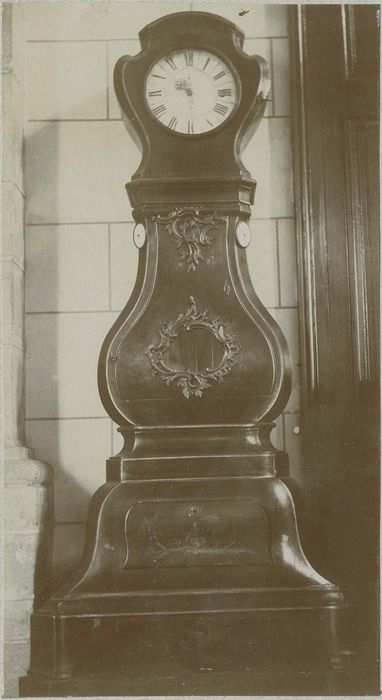 horloge à régulateur gainée, vue générale - © Ministère de la Culture (France), Médiathèque du patrimoine et de la photographie, diffusion RMN-GP