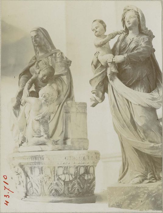 groupe sculpté : Vierge à l'enfant Jésus et saint Jean-Baptiste, statue : Vierge à l’enfant, vue générale