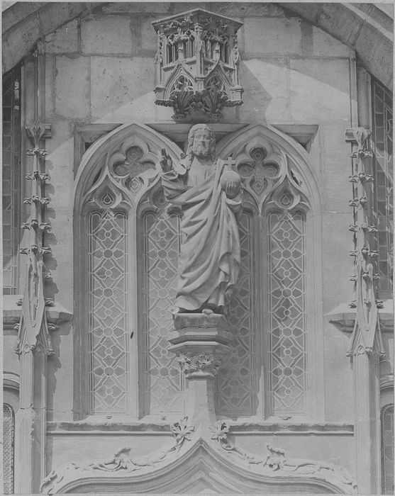 statue : Christ enseignant, ou Salvator mundi, vue générale