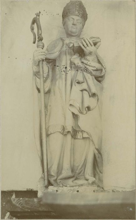 statue : saint Martin, vue générale